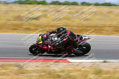 media/Apr-30-2023-CRA (Sun) [[020fcf5d43]]/Race 3-1000 Amateur Supersport/